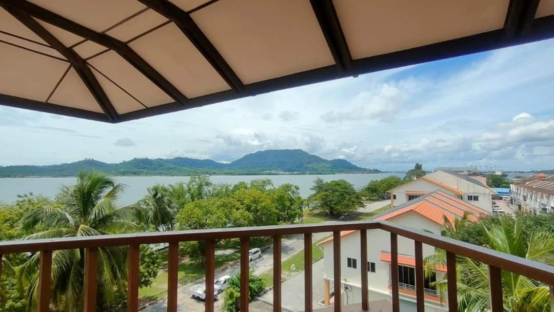 The Orient Star Resort Lumut Zewnętrze zdjęcie