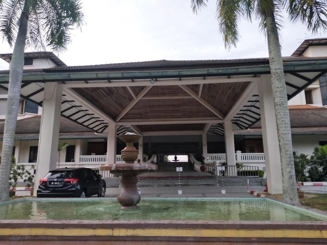 The Orient Star Resort Lumut Zewnętrze zdjęcie